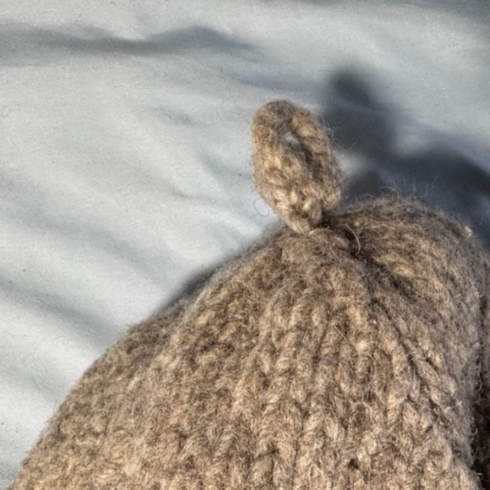 Vintage Cowichan Lake Toque.Hand made Wool from 1st nation on Vancouver Isl. - Picture 7 of 7
